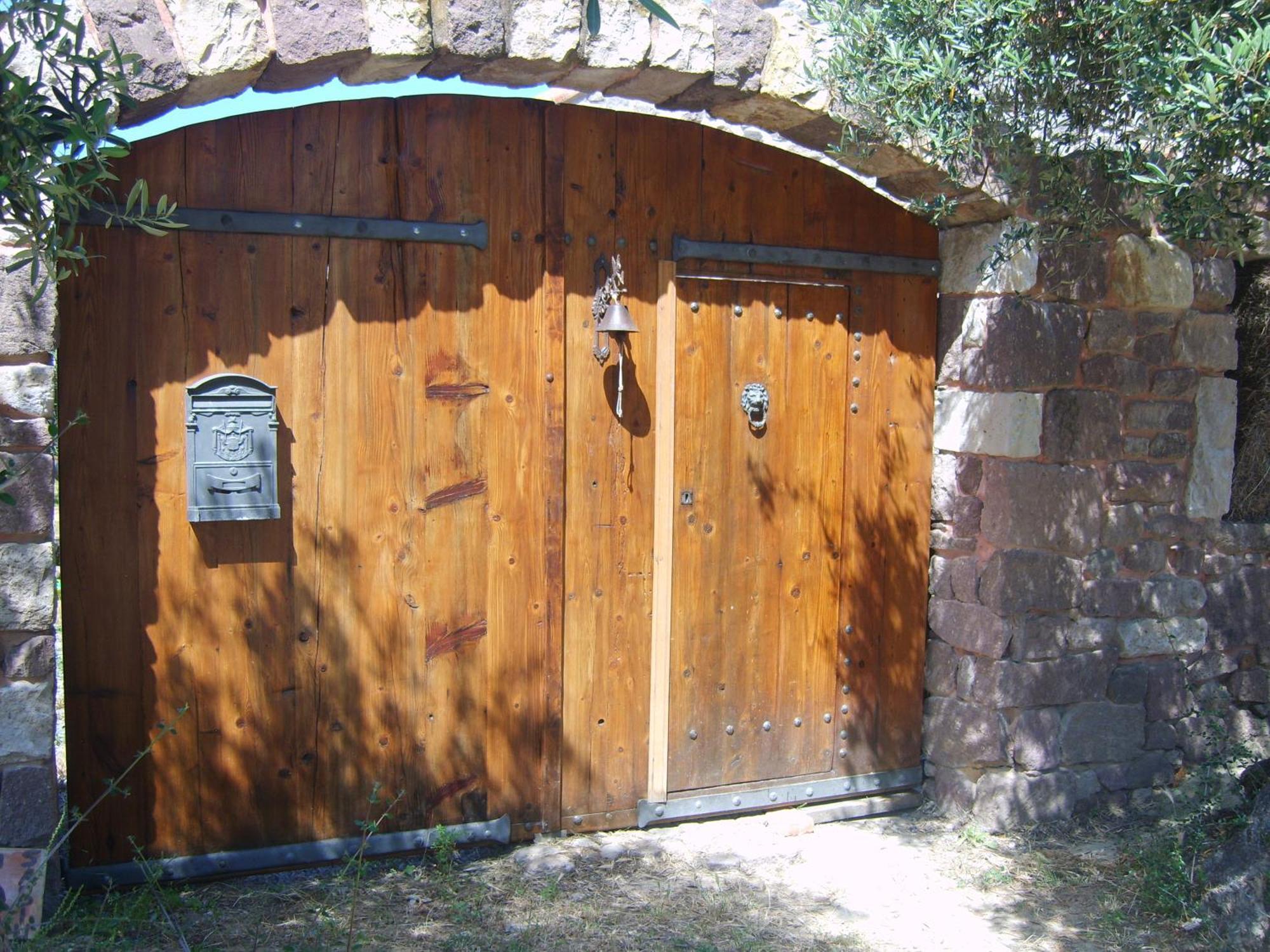 Domus Antiga Appartamenti San Giovanni Suèrgiu Exterior foto
